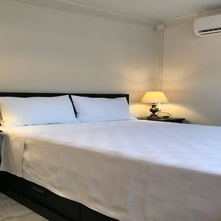 Red Basilica Hotel